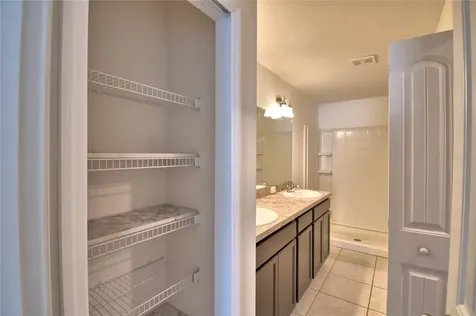17 Zinnia Lane E Kissimmee FL 34759