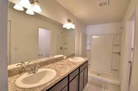 17 Zinnia Lane E Kissimmee FL 34759