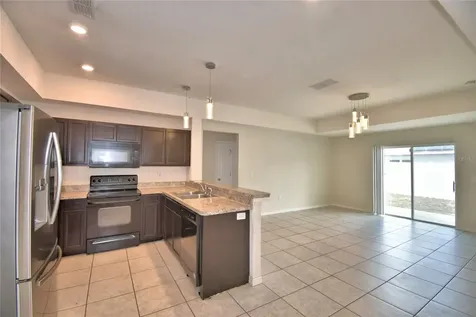 17 Zinnia Lane E Kissimmee FL 34759