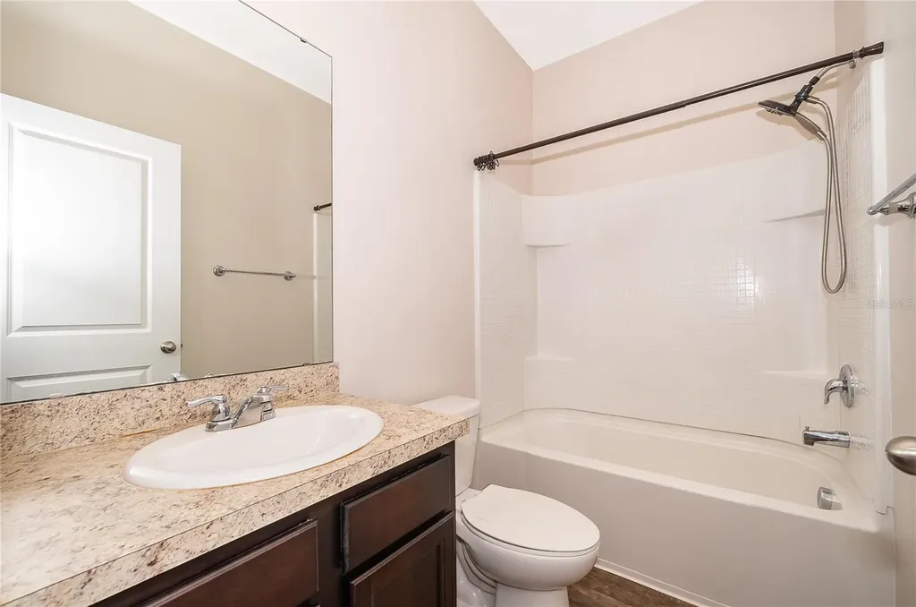 15824 Surfbird Court Mascotte FL 34753