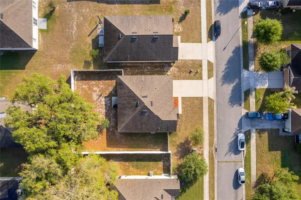 15824 Surfbird Court Mascotte FL 34753