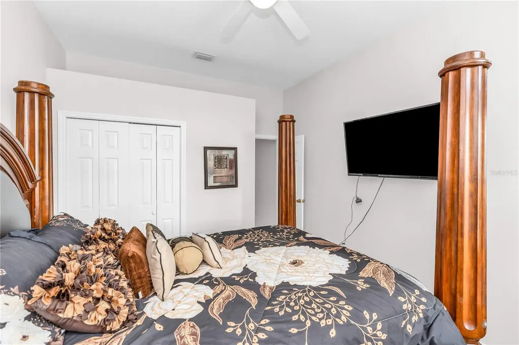 414 Fairlane Drive Debary FL 32713