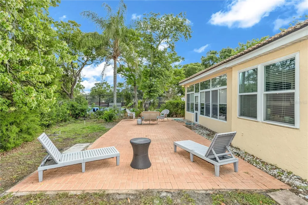 414 Fairlane Drive Debary FL 32713