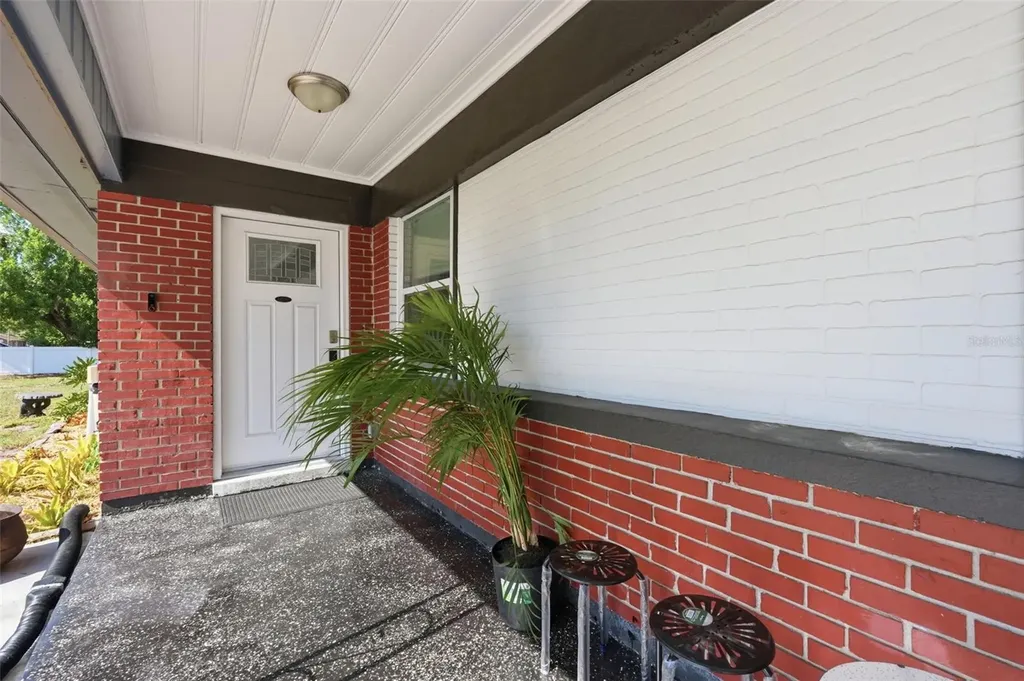 10107 N Aster Avenue Tampa FL 33612