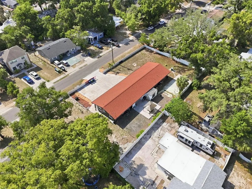 10107 N Aster Avenue Tampa FL 33612