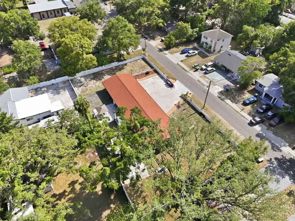 10107 N Aster Avenue Tampa FL 33612