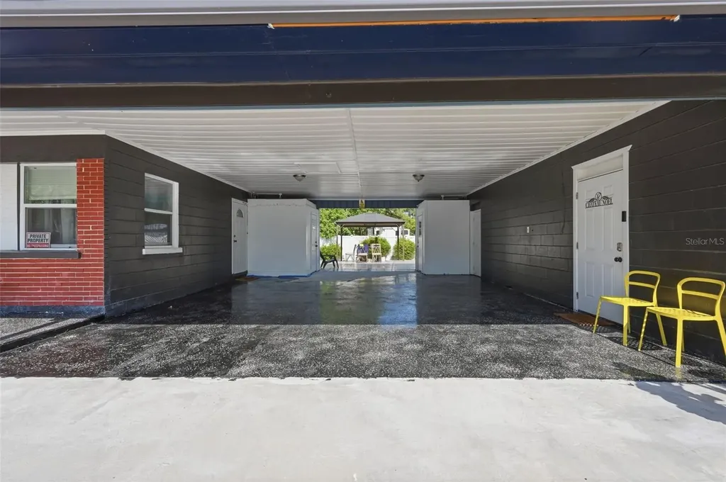 10107 N Aster Avenue Tampa FL 33612