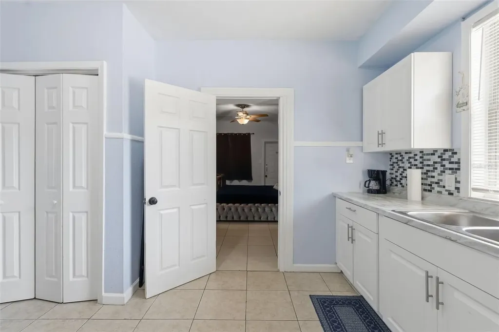 10107 N Aster Avenue Tampa FL 33612