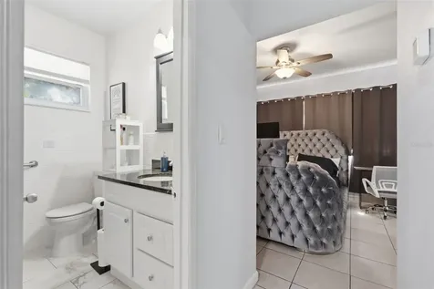10107 N Aster Avenue Tampa FL 33612