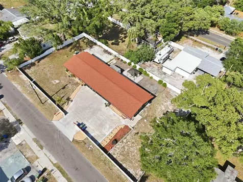 10107 N Aster Avenue Tampa FL 33612