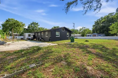 10107 N Aster Avenue Tampa FL 33612