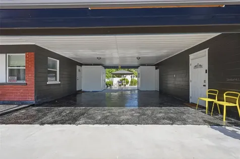 10107 N Aster Avenue Tampa FL 33612
