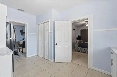 10107 N Aster Avenue Tampa FL 33612