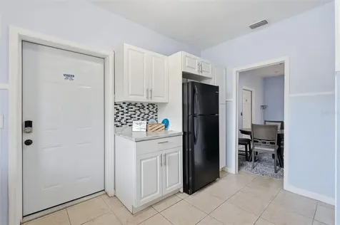 10107 N Aster Avenue Tampa FL 33612