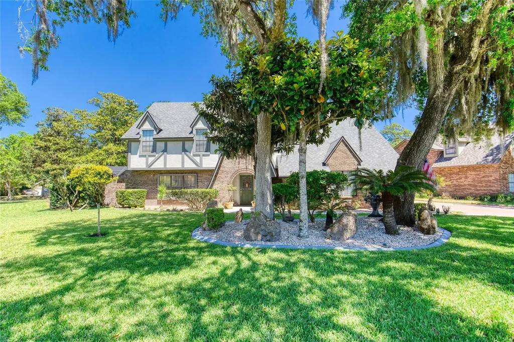 18 Silver Fox Trail Ormond Beach FL 32174