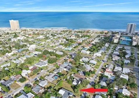 339 Manhattan Avenue Daytona Beach FL 32118