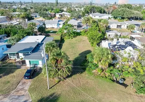 339 Manhattan Avenue Daytona Beach FL 32118
