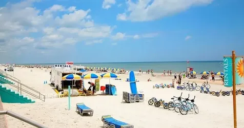 339 Manhattan Avenue Daytona Beach FL 32118