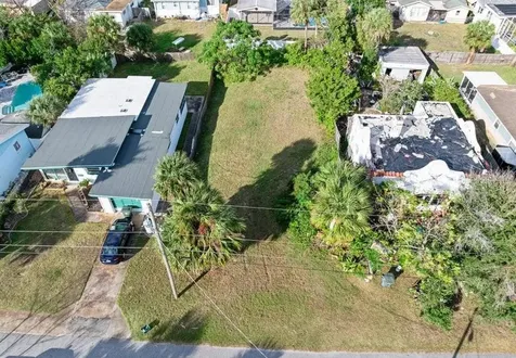 339 Manhattan Avenue Daytona Beach FL 32118