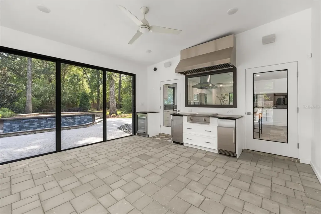 2261 NW 24th Avenue Gainesville FL 32605