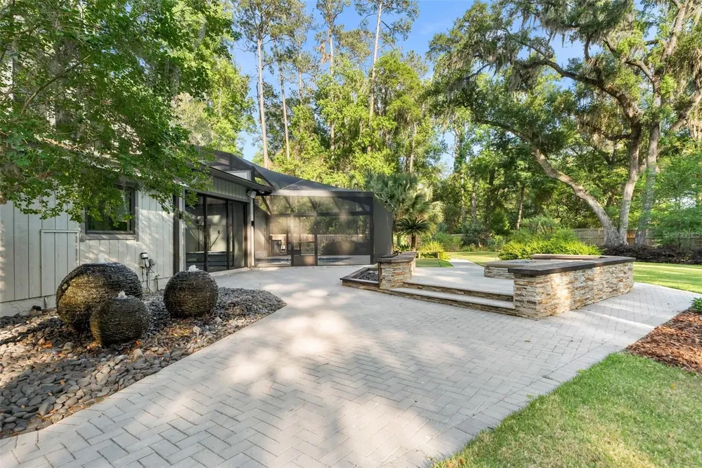 2261 NW 24th Avenue Gainesville FL 32605
