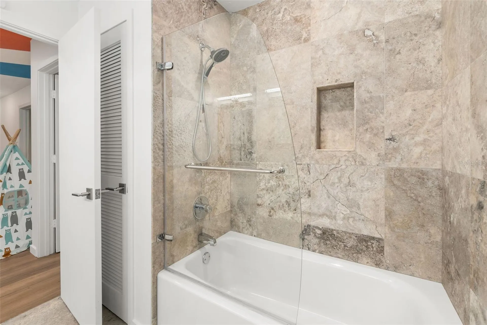 2261 NW 24th Avenue Gainesville FL 32605