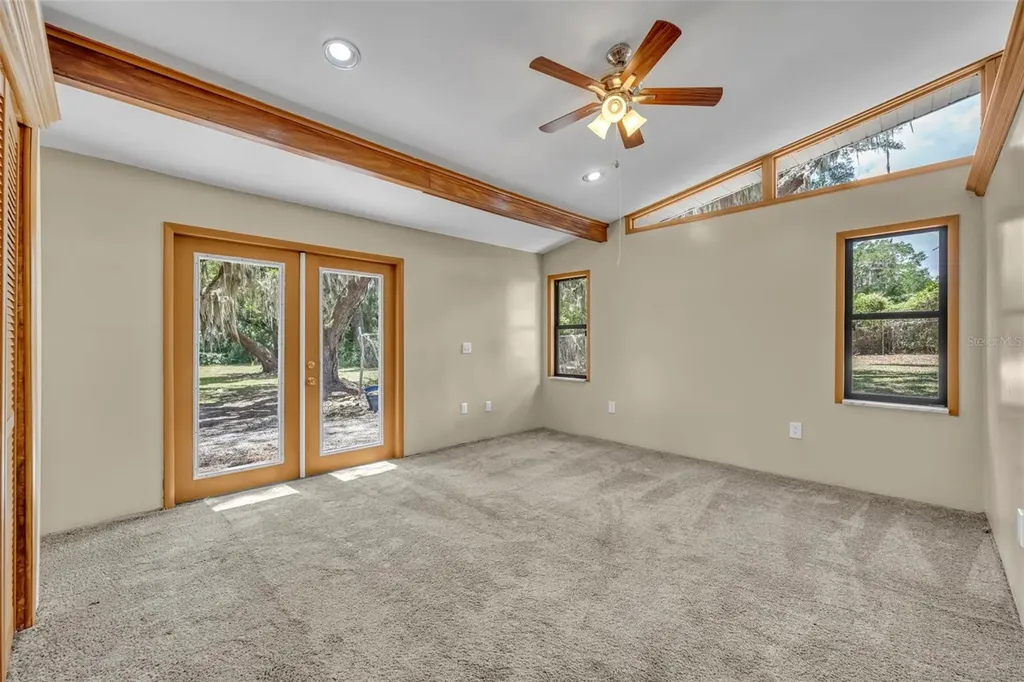 13450 SE 105th Terrace Ocklawaha FL 32179