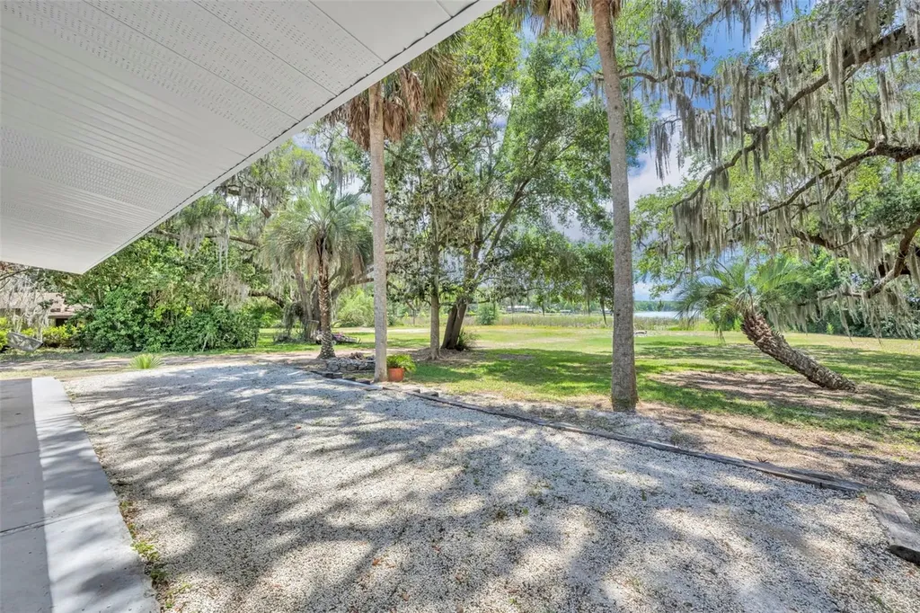 13450 SE 105th Terrace Ocklawaha FL 32179