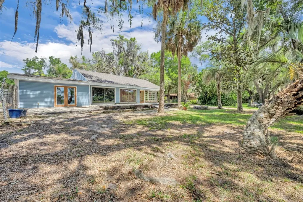 13450 SE 105th Terrace Ocklawaha FL 32179