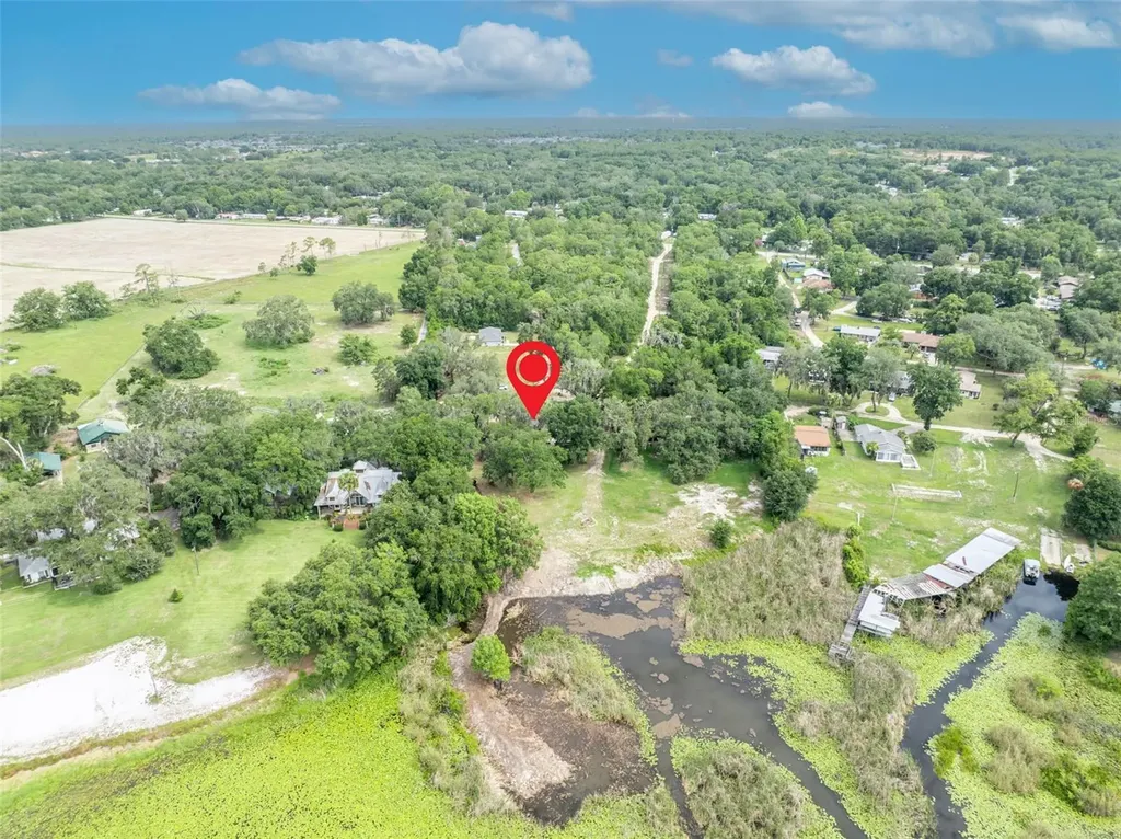 13450 SE 105th Terrace Ocklawaha FL 32179