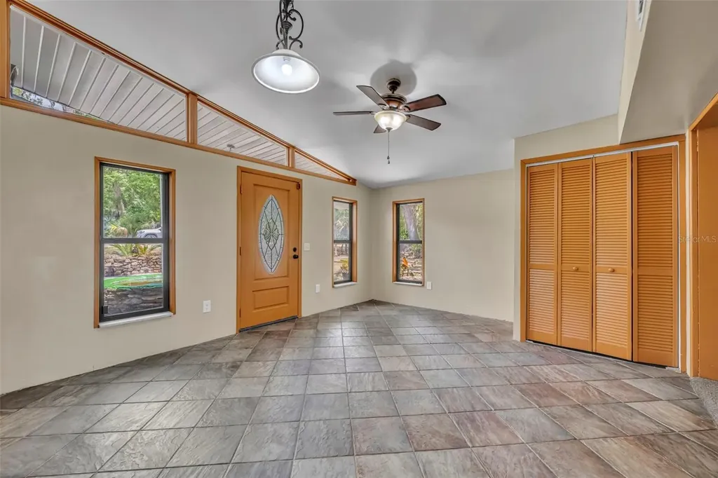 13450 SE 105th Terrace Ocklawaha FL 32179