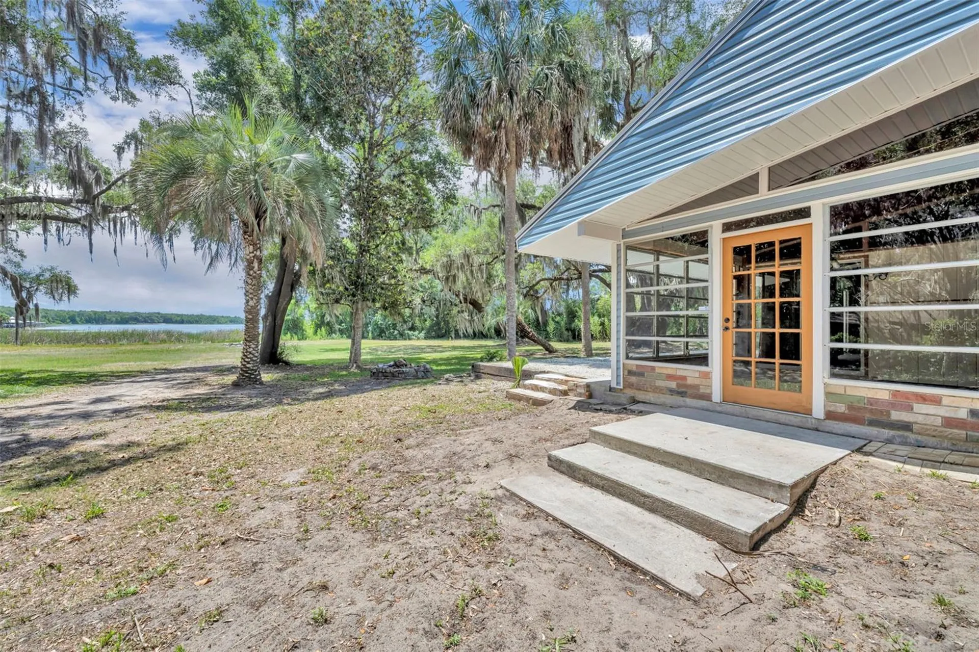 13450 SE 105th Terrace Ocklawaha FL 32179