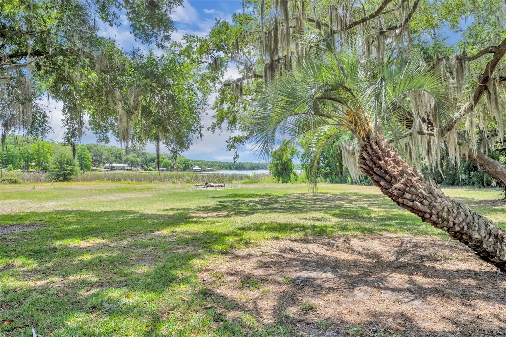 13450 SE 105th Terrace Ocklawaha FL 32179