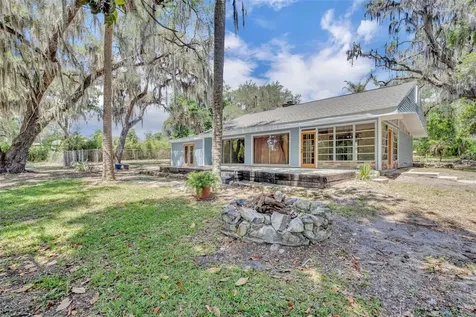 13450 SE 105th Terrace Ocklawaha FL 32179