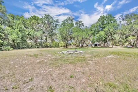 13450 SE 105th Terrace Ocklawaha FL 32179