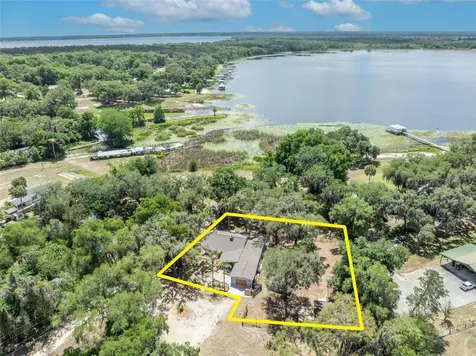 13450 SE 105th Terrace Ocklawaha FL 32179