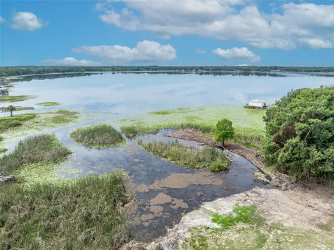 13450 SE 105th Terrace Ocklawaha FL 32179