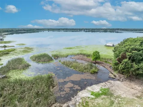 13450 SE 105th Terrace Ocklawaha FL 32179