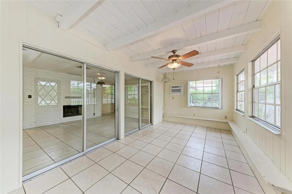 1827 Alta Vista Street Sarasota FL 34236
