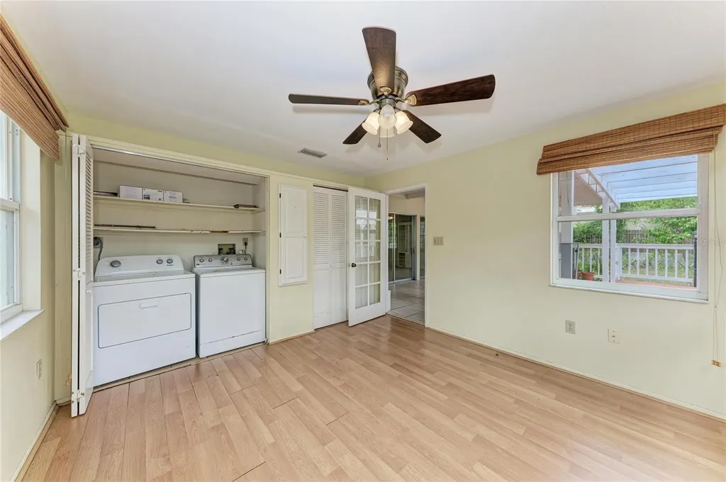 1827 Alta Vista Street Sarasota FL 34236