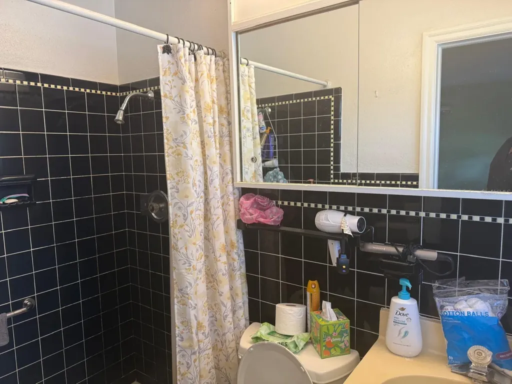 1827 Alta Vista Street Sarasota FL 34236