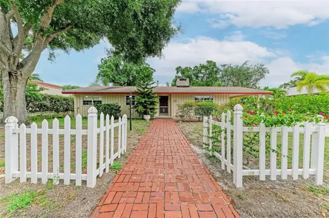 1827 Alta Vista Street Sarasota FL 34236