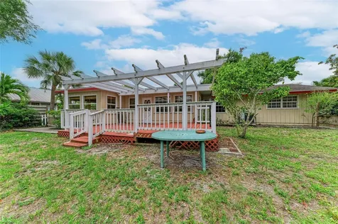 1827 Alta Vista Street Sarasota FL 34236