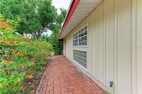 1827 Alta Vista Street Sarasota FL 34236