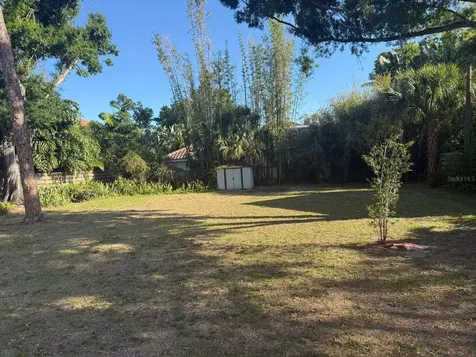 1827 Alta Vista Street Sarasota FL 34236
