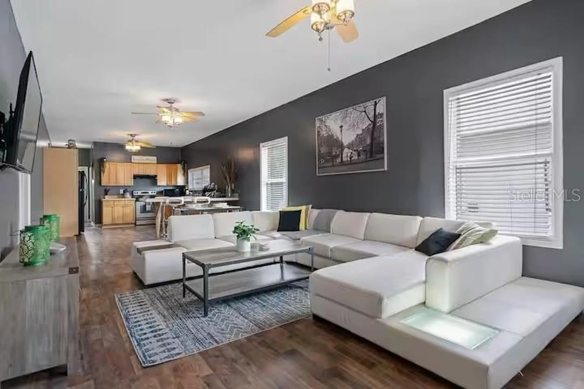 2213 E 3rd Avenue Tampa FL 33605