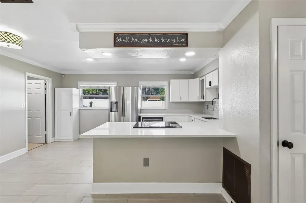 321 E 11th Avenue Mount Dora FL 32757