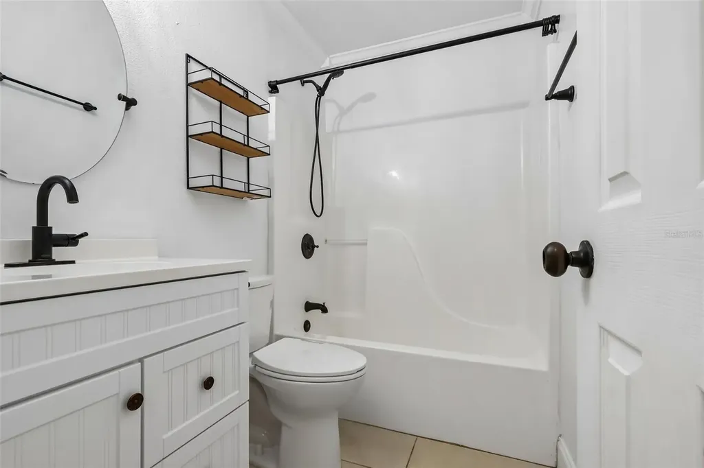 321 E 11th Avenue Mount Dora FL 32757