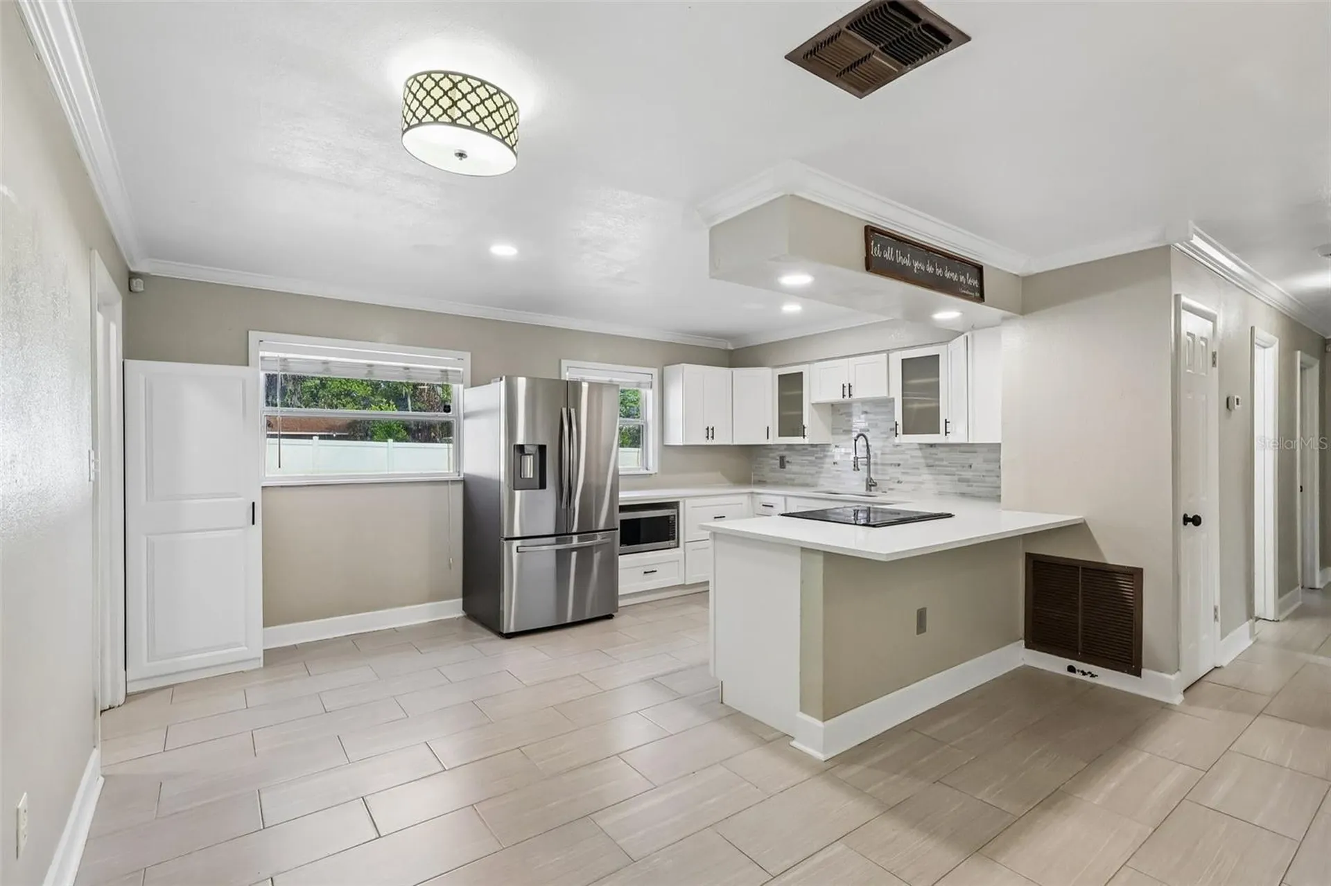 321 E 11th Avenue Mount Dora FL 32757