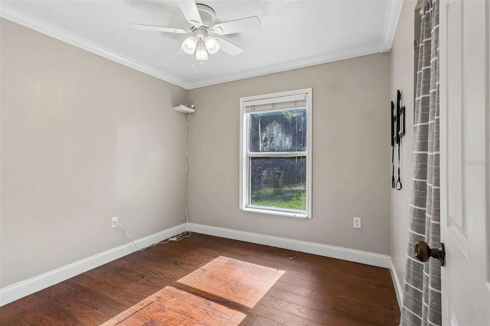 321 E 11th Avenue Mount Dora FL 32757